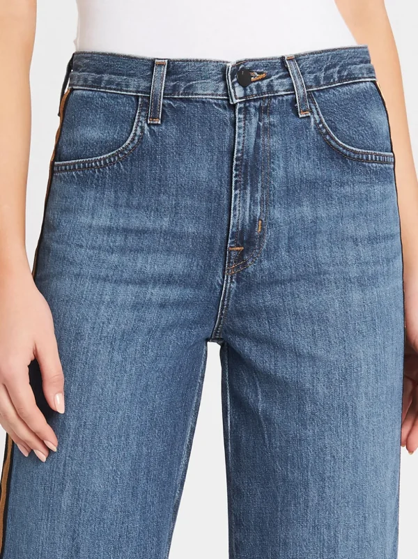 Joan High Rise Crop Jean