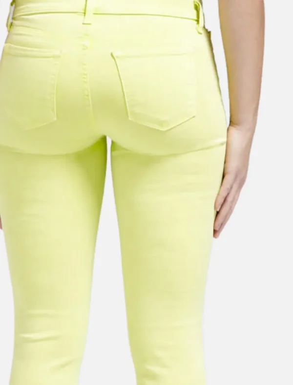 9232 Photo Ready Jude Jean