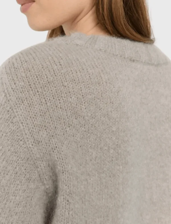 Pinobery Pullover Sweater